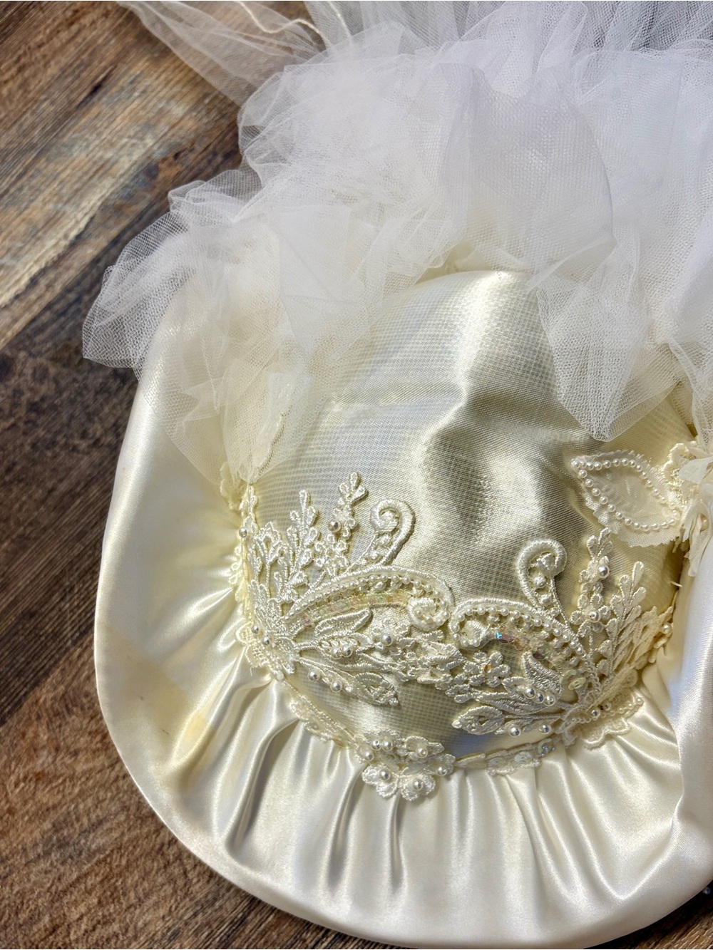 Western Wedding Headpiece with Lace Appliqué